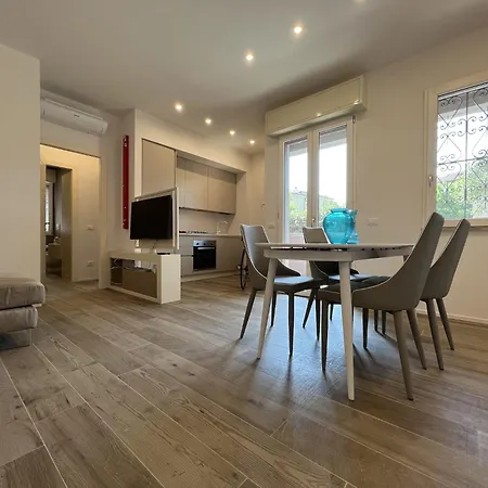 Apartment Comodo Con 2